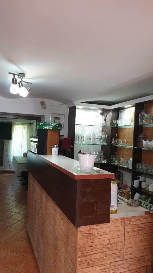 Harsfavirag Vendeghaz Bed and Breakfast Pápa Εξωτερικό φωτογραφία